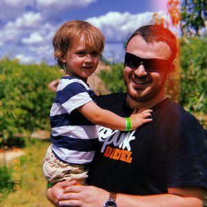 Meet your Posher, Brandon